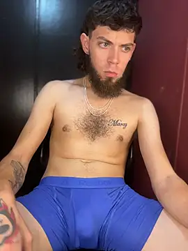 Snapshot of bwcizThrobbing chatting on December 3, 2025, 3:32 pm bwcizThrobbing online show from December 3, 2025, 3:32 pm