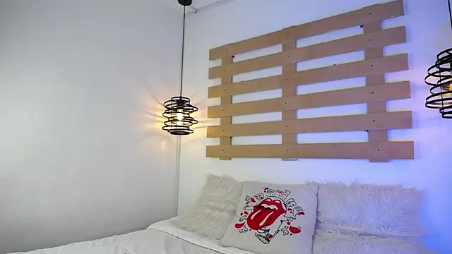 Andy Leex online show from September 13, 2025, 8:19 pm