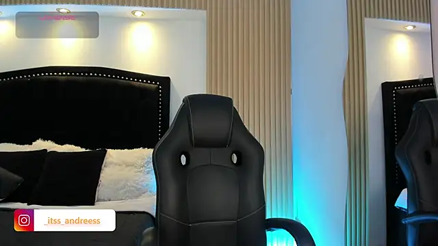 Snapshot of LiamWildx20 chatting on July 9, 2026, 4:27 am LiamWildx20 online show from July 9, 2026, 4:27 am
