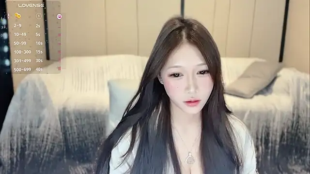 Snapshot of -monica-tina- chatting on November 7, 2025, 10:32 pm -monica-tina- online show from November 7, 2025, 10:32 pm