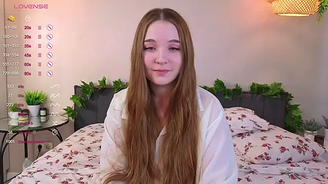 ConstanceHelms online show from September 30, 2025, 5:12 am