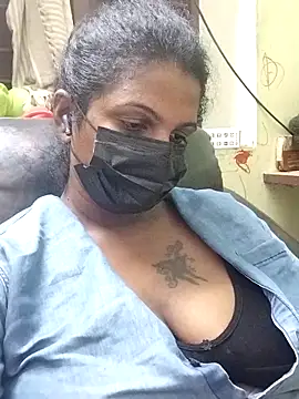 poojaa-rani online show from November 1, 2025, 6:43 pm