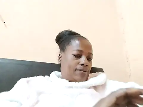 Snapshot of sexylira chatting on June 21, 2026, 11:35 am sexylira online show from June 21, 2026, 11:35 am