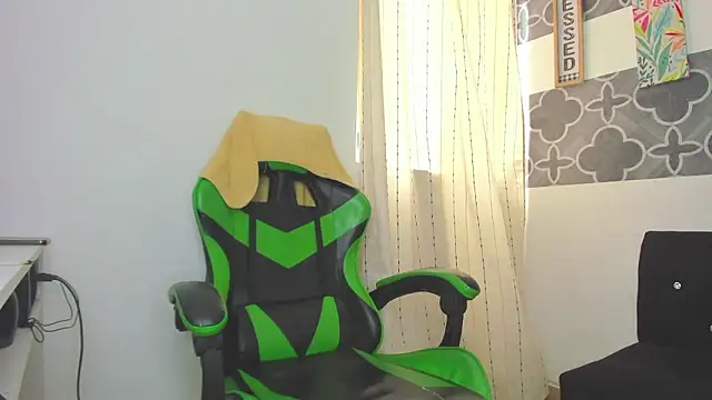 317894 online show from March 11, 2026, 3:07 pm