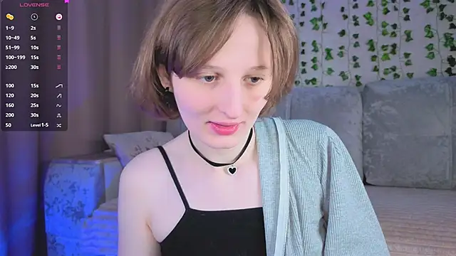 c0ralynx online show from April 29, 2026, 2:10 pm