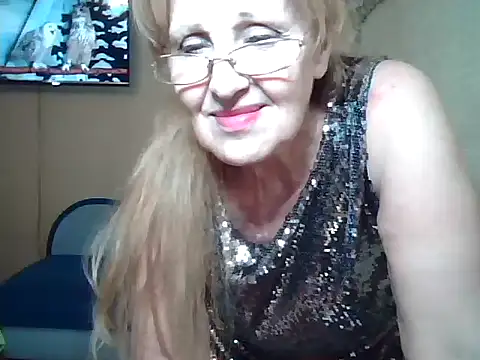 Snapshot of Margo_Sweety chatting on March 16, 2025, 5:17 pm Margo Sweety online show from March 16, 2025, 5:17 pm
