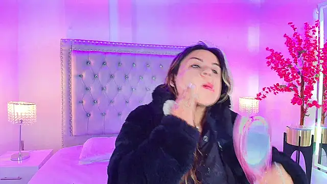 Snapshot of Lia_adamsss chatting on September 20, 2025, 12:11 am Lia adamsss online show from September 20, 2025, 12:11 am