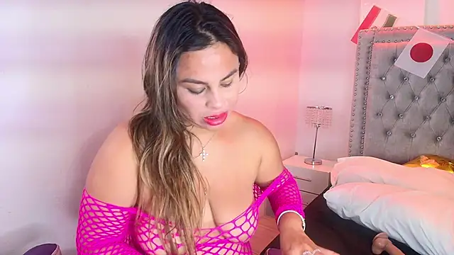 Lia adamsss online show from June 28, 2026, 4:02 pm