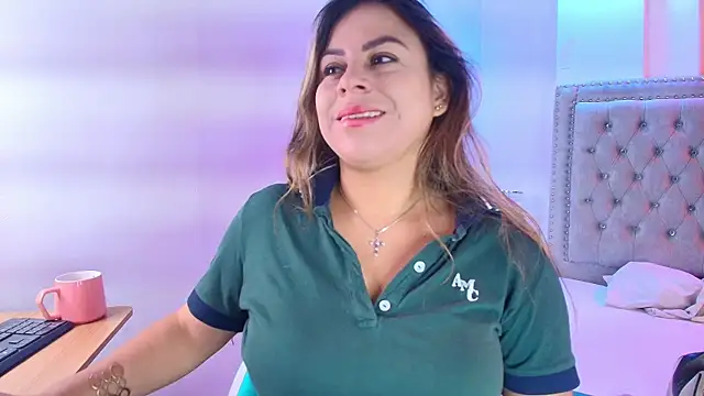 Lia adamsss online show from July 22, 2026, 3:31 am