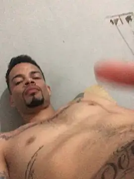 HenriquePhn online show from March 31, 2026, 12:34 am