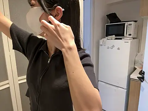 Snapshot of yunayuna_1231 chatting on February 22, 2026, 2:45 am yunayuna 1231 online show from February 22, 2026, 2:45 am