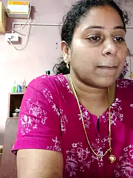 Snapshot of JENNIFERtamil chatting on December 1, 2025, 7:57 am JENNIFERtamil online show from December 1, 2025, 7:57 am
