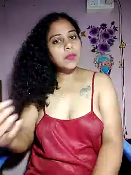 Snapshot of JENNIFERtamil chatting on December 15, 2025, 8:57 pm JENNIFERtamil online show from December 15, 2025, 8:57 pm