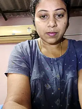 Snapshot of JENNIFERtamil chatting on December 16, 2025, 1:16 pm JENNIFERtamil online show from December 16, 2025, 1:16 pm