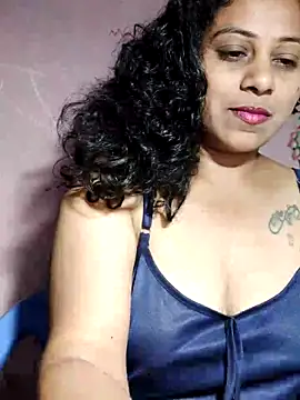 JENNIFERtamil online show from May 13, 2026, 5:54 pm