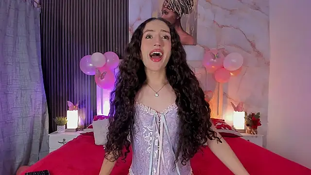 peachandtyron  online show from March 18, 2026, 4:04 am