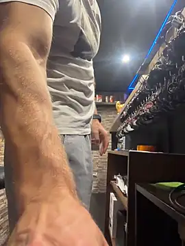 Snapshot of trainwithme chatting on July 10, 2026, 12:08 pm trainwithme online show from July 10, 2026, 12:08 pm