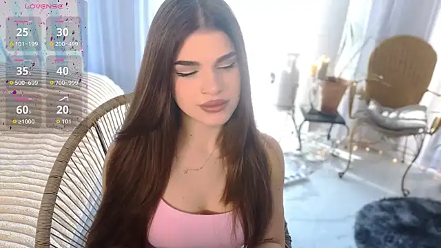 Snapshot of lili_hotly chatting on May 16, 2026, 5:15 am lili hotly online show from May 16, 2026, 5:15 am
