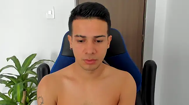 Snapshot of abel_bigcok chatting on March 17, 2025, 6:53 pm abel bigcok online show from March 17, 2025, 6:53 pm