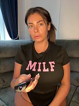 ultimate PAWG online show from May 19, 2026, 9:04 am
