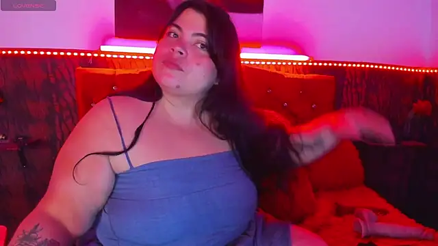 dirtyBBWplay online show from April 25, 2026, 11:13 pm