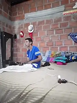 Snapshot of perversumm chatting on November 28, 2025, 5:37 pm perversumm online show from November 28, 2025, 5:37 pm