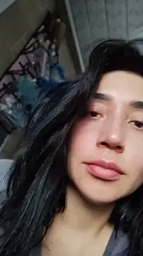 Snapshot of Elowyn chatting on March 15, 2026, 8:04 pm Elowyn online show from March 15, 2026, 8:04 pm