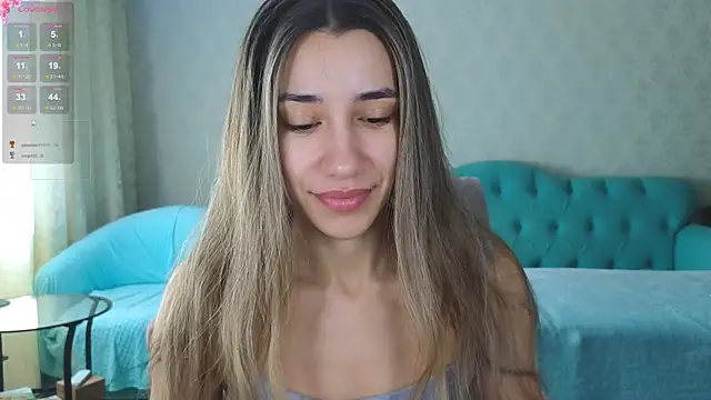 hot ass 18 online show from April 26, 2026, 3:15 am