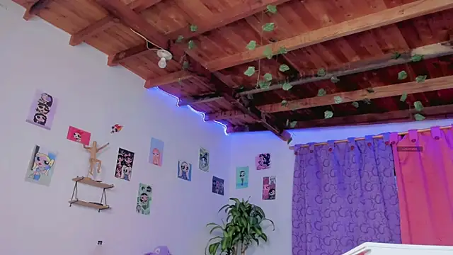 Snapshot of sexys_ladys_htt chatting on October 23, 2025, 6:17 pm sexys ladys htt online show from October 23, 2025, 6:17 pm