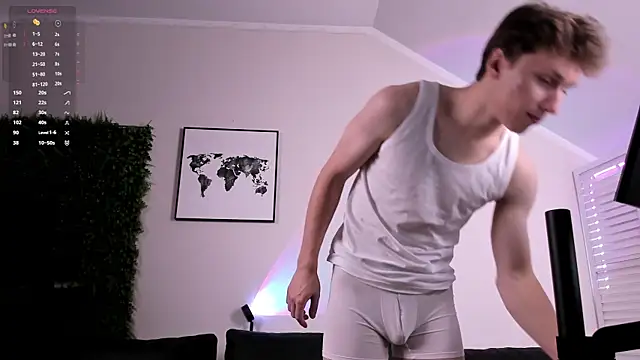 Adrian Dee online show from September 26, 2025, 2:54 pm