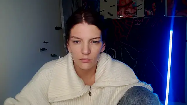 Snapshot of VanessaRey_ chatting on November 29, 2025, 5:54 am VanessaRey online show from November 29, 2025, 5:54 am