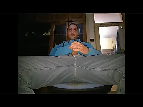 Snapshot of mili_12345 chatting on October 3, 2025, 6:05 pm mili 12345 online show from October 3, 2025, 6:05 pm