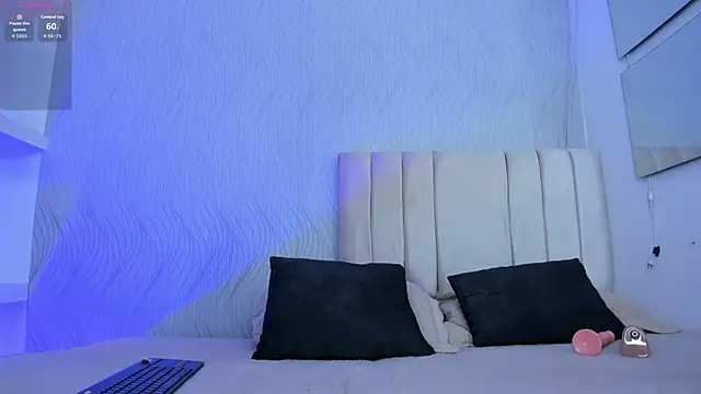 Snapshot of juliana_luque chatting on November 10, 2025, 12:15 pm juliana luque online show from November 10, 2025, 12:15 pm