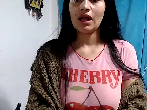 Snapshot of AlanaHotxx chatting on November 20, 2025, 7:08 am AlanaHotxx online show from November 20, 2025, 7:08 am