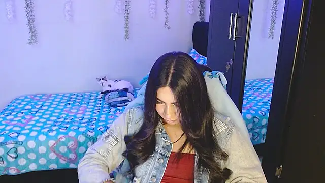 Lyaa Cute online show from April 28, 2026, 2:27 am
