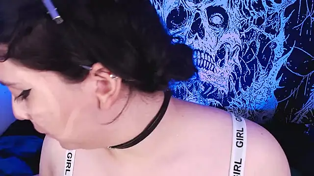 Snapshot of mikaskullcs chatting on September 22, 2025, 4:47 am mikaskullcs online show from September 22, 2025, 4:47 am