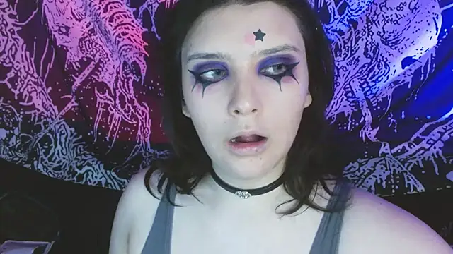 Snapshot of mikaskullcs chatting on November 9, 2025, 10:08 pm mikaskullcs online show from November 9, 2025, 10:08 pm