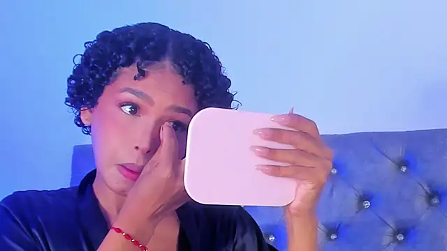 Snapshot of NikkiStarrr chatting on March 20, 2025, 10:21 am NikkiStarrr online show from March 20, 2025, 10:21 am