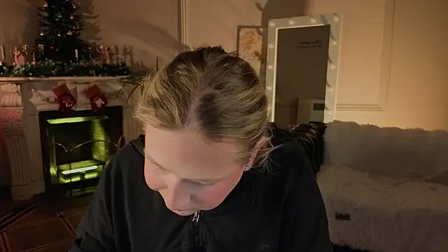 Jes Solar online show from December 14, 2025, 10:14 pm