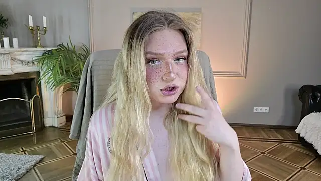 Jes Solar online show from July 4, 2026, 8:59 pm