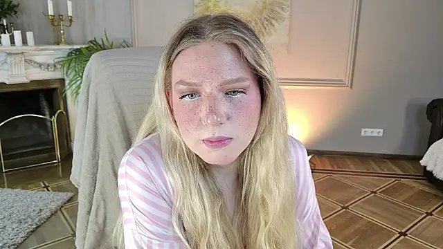 Jes Solar online show from July 5, 2026, 4:19 am
