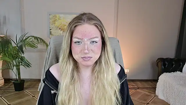Jes Solar online show from July 10, 2026, 8:44 pm