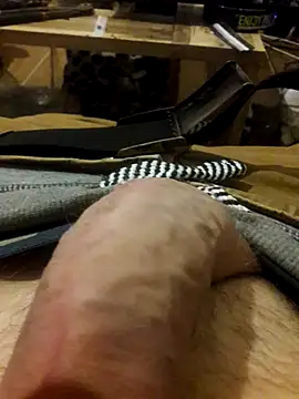 Snapshot of Tomassasdss chatting on October 11, 2025, 4:44 am Tomassasdss online show from October 11, 2025, 4:44 am