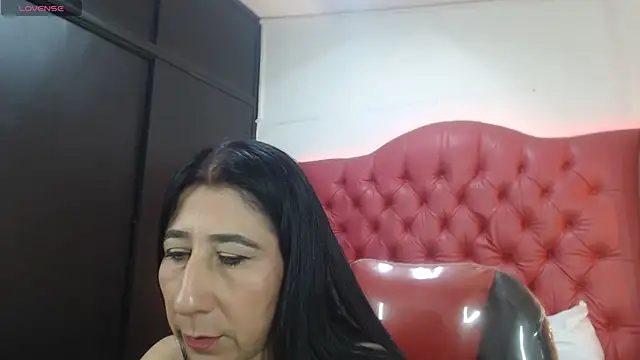 nei girl online show from July 18, 2026, 12:09 pm