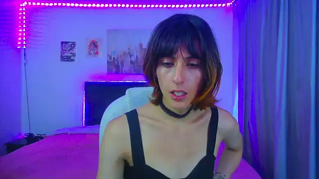 goth minerva online show from June 11, 2026, 4:27 pm