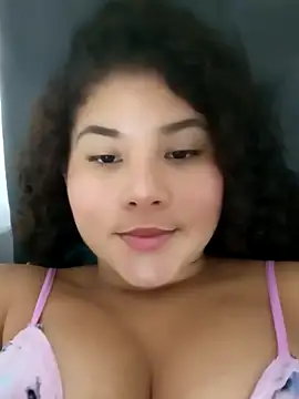 Snapshot of daika31 chatting on December 18, 2025, 12:27 am daika31 online show from December 18, 2025, 12:27 am