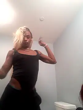 ItsBarbieBitcxxxx69 online show from January 18, 2026, 5:55 am