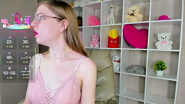 Joann Shermann online show from October 6, 2025, 1:03 am