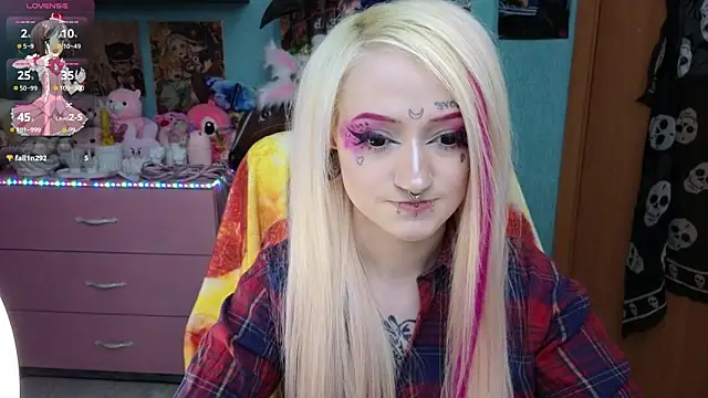 Manuela unicorn online show from March 17, 2026, 1:03 pm