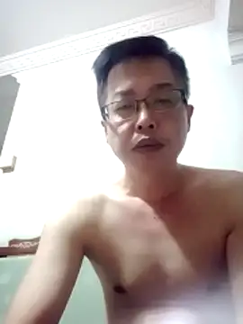 Snapshot of akumasian chatting on May 5, 2026, 9:56 pm akumasian online show from May 5, 2026, 9:56 pm